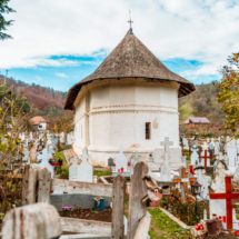 Biserica Cuvioasa Paraschiva Hai La Valcea