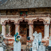 Biserica Cuvioasa Paraschiva Hai La Valcea