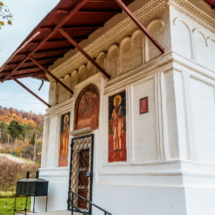 Lacasuri de Cult Hai La Valcea