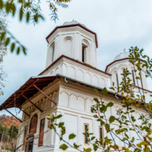 Lacasuri de Cult Hai La Valcea