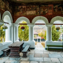 Lacasuri de Cult Hai La Valcea