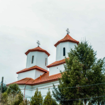 Lacasuri de Cult Hai La Valcea