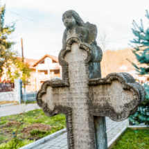 Lacasuri de Cult Hai La Valcea