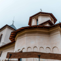 Lacasuri de Cult Hai La Valcea