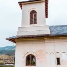 Lacasuri de Cult Hai La Valcea
