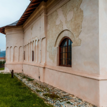 Lacasuri de Cult Hai La Valcea