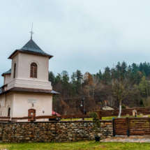 Lacasuri de Cult Hai La Valcea