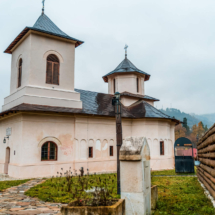 Lacasuri de Cult Hai La Valcea