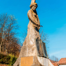 Monumentul Independenței Hai La Valcea