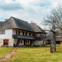 Muzeul Satului Vâlcean Hai La Valcea